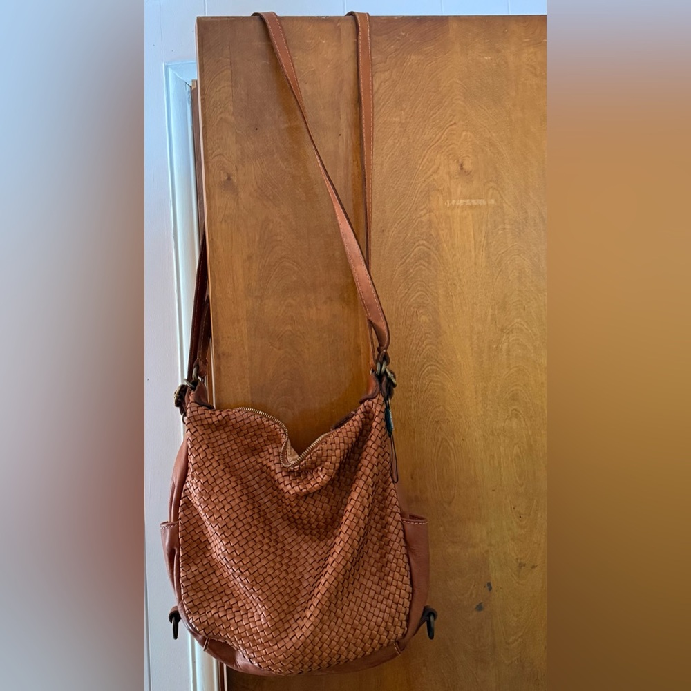 Italian woven leather Shoulder Bag